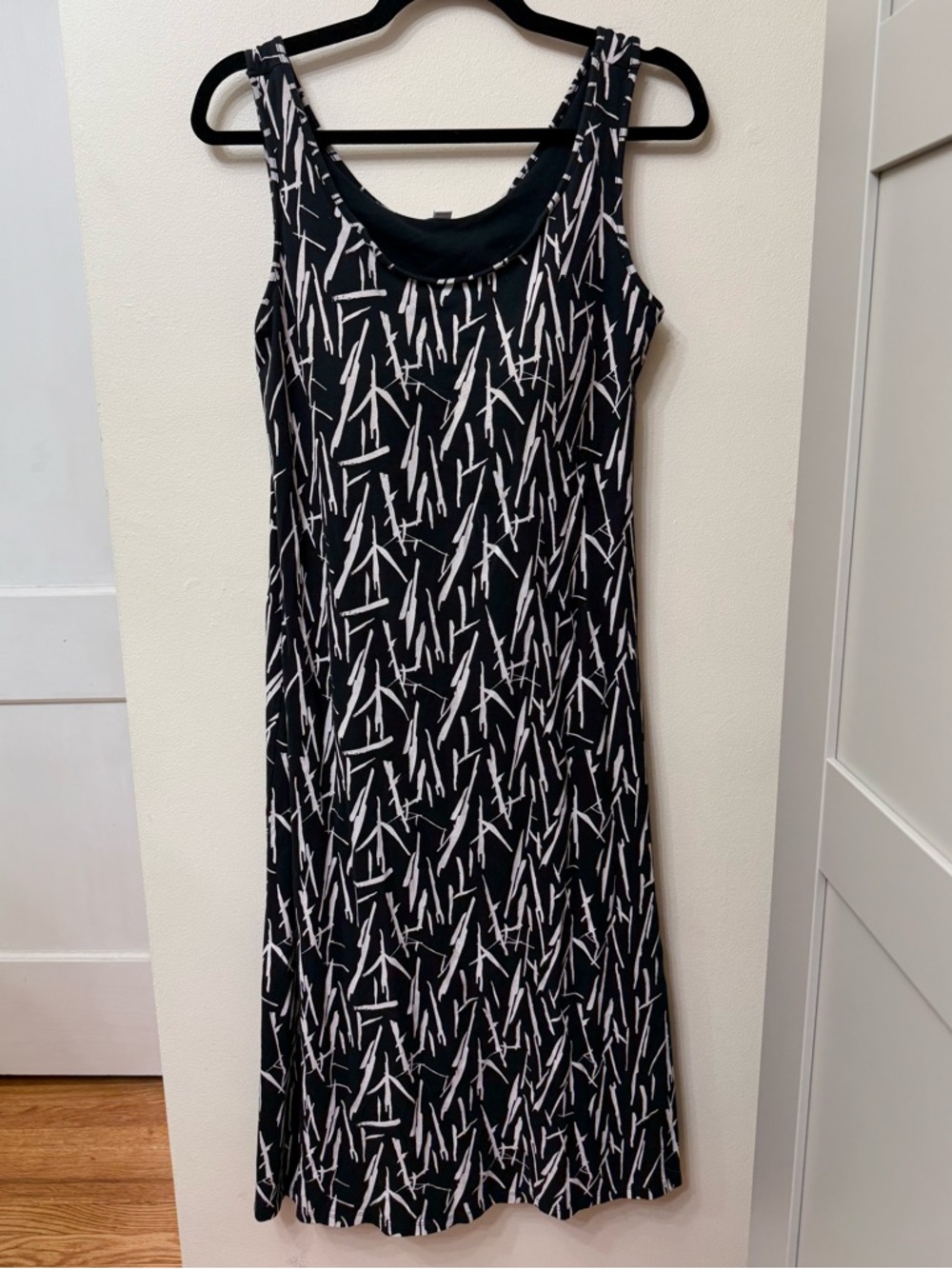 Uniqlo L Black White Mod Geometric Print Sleeveless Midi Dress Shelf Bra Cotton